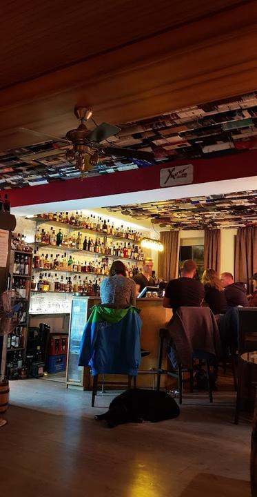Xaver Lounge-Bar